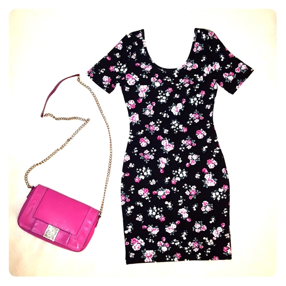 🖤 Black floral bodycon dress 🖤